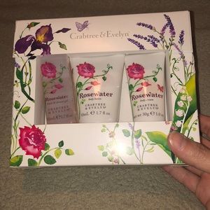 Crabtree & Evelyn Bath Set